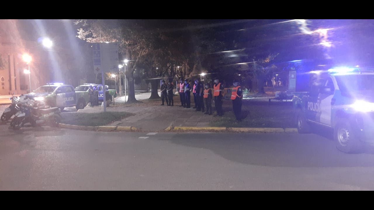 Sirena Policias de Las Flores