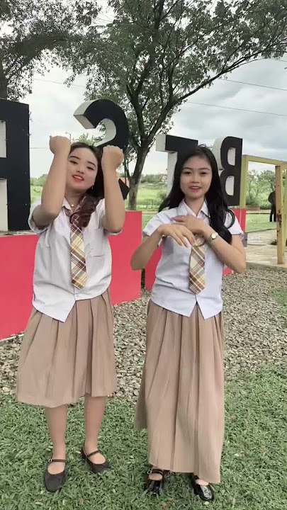 aw aw 🤣🤣🤣
