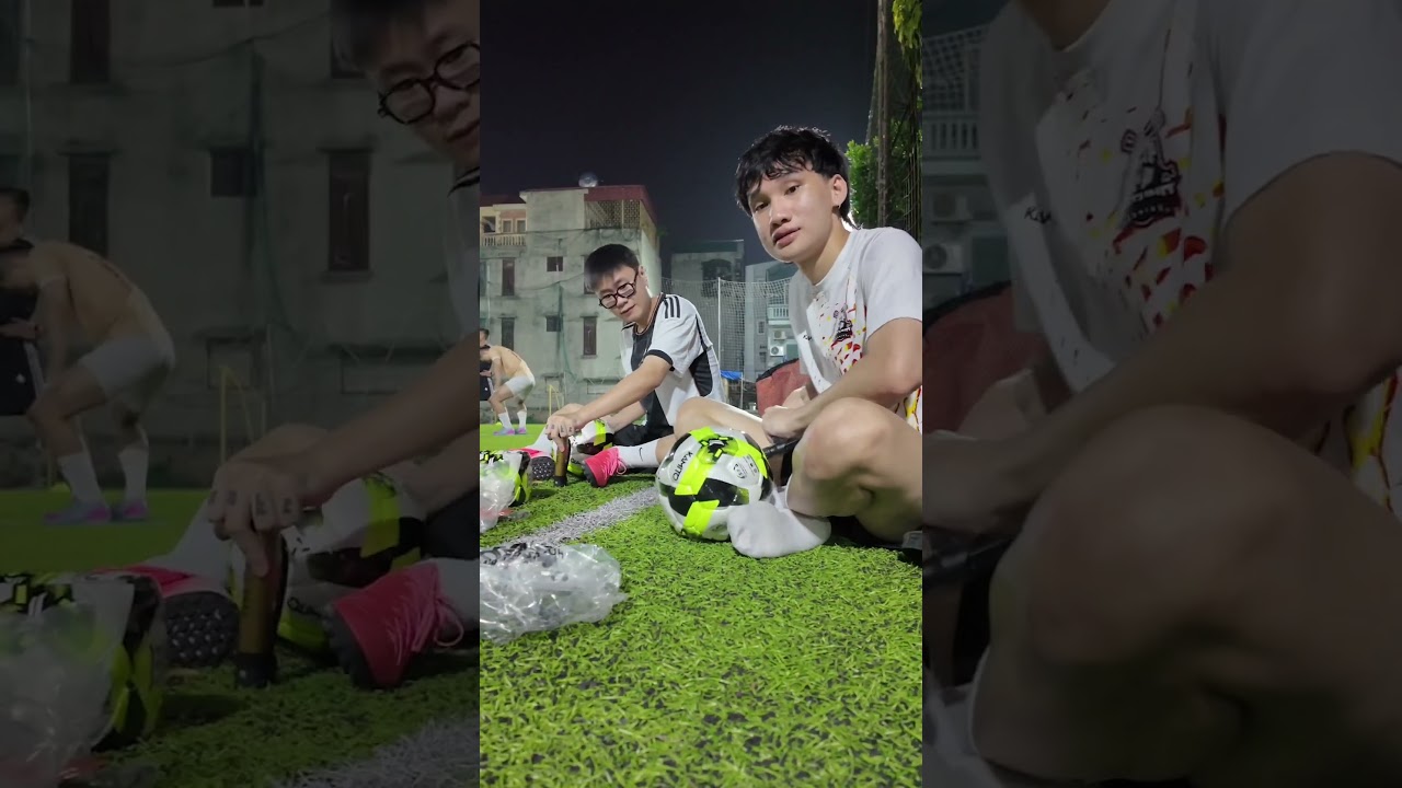 Một ngày đi tập đá bóng cùng team Refund