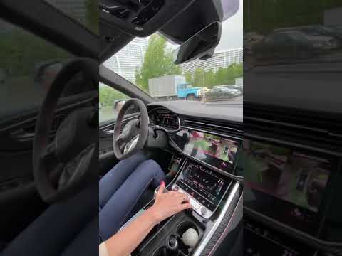 Тесла рулит сама