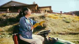 One Less Spark - Mowing (Es)