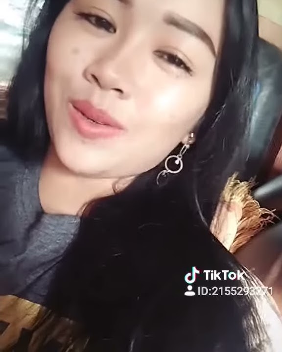 Mama naila sungai danau