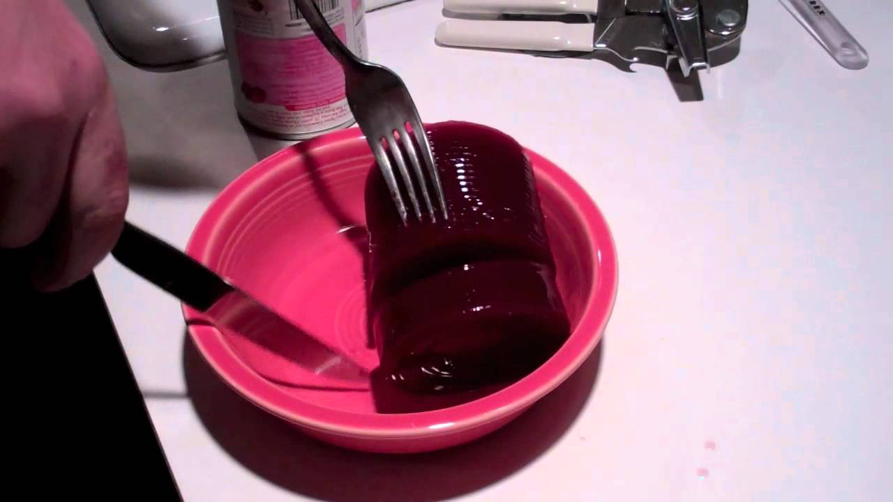 Ocean Spray Jellied Cranberry Sauce In A Can Youtube