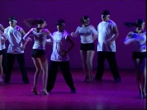 Crossing Borders by Chucke's Choreography