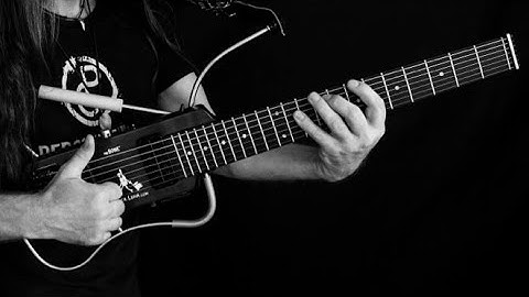 Slap & Tapping on 7string travel THEBONE Guitar | Peter Luha