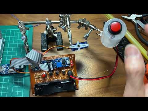 ストローロケット用治具（180°型サーボモータ）