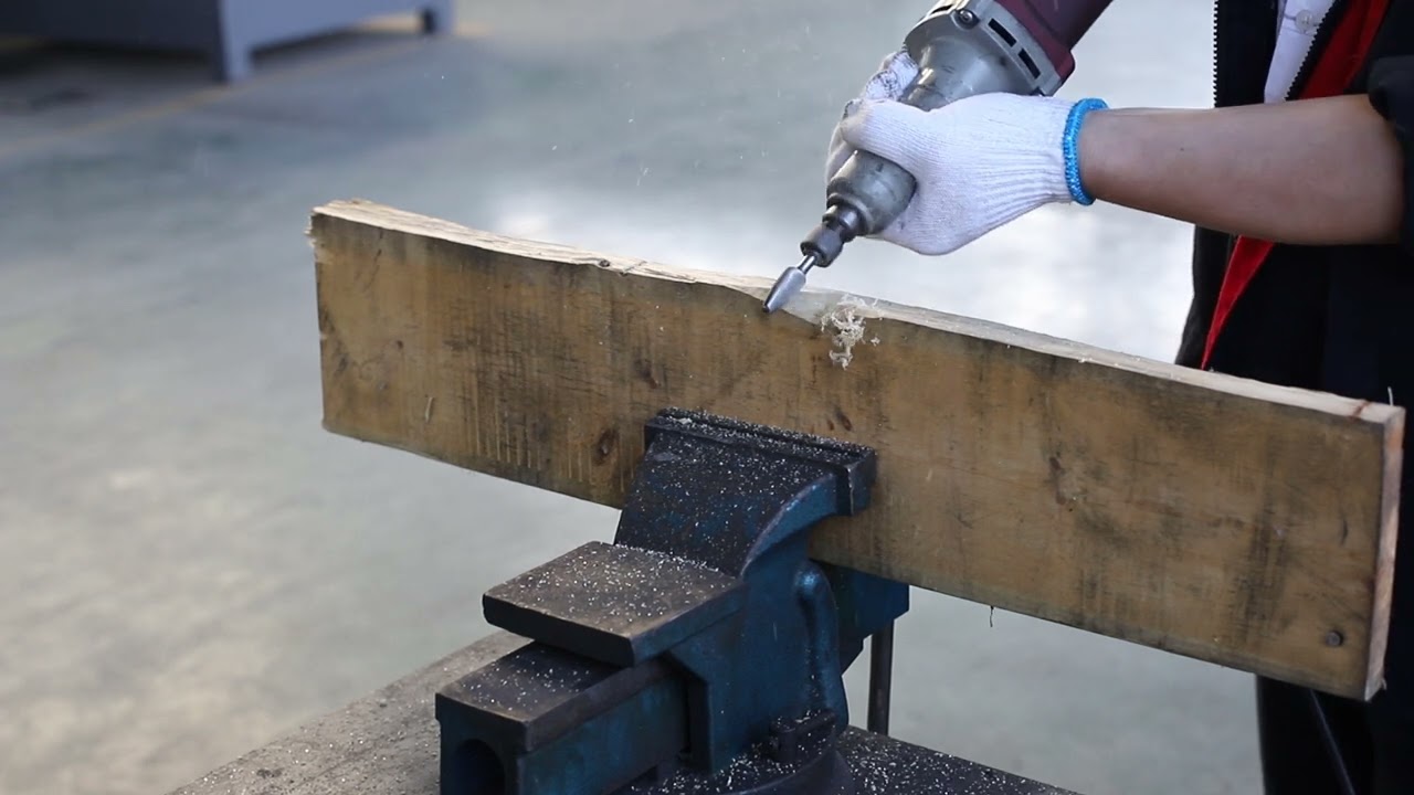 Tungsten carbide rotary burr for wooden