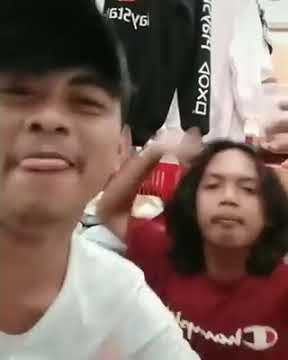 Viral kan. Ngteh asu😂