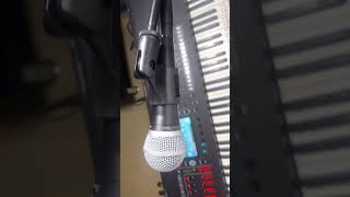 How to connect a mic to your Fantom Roland 8