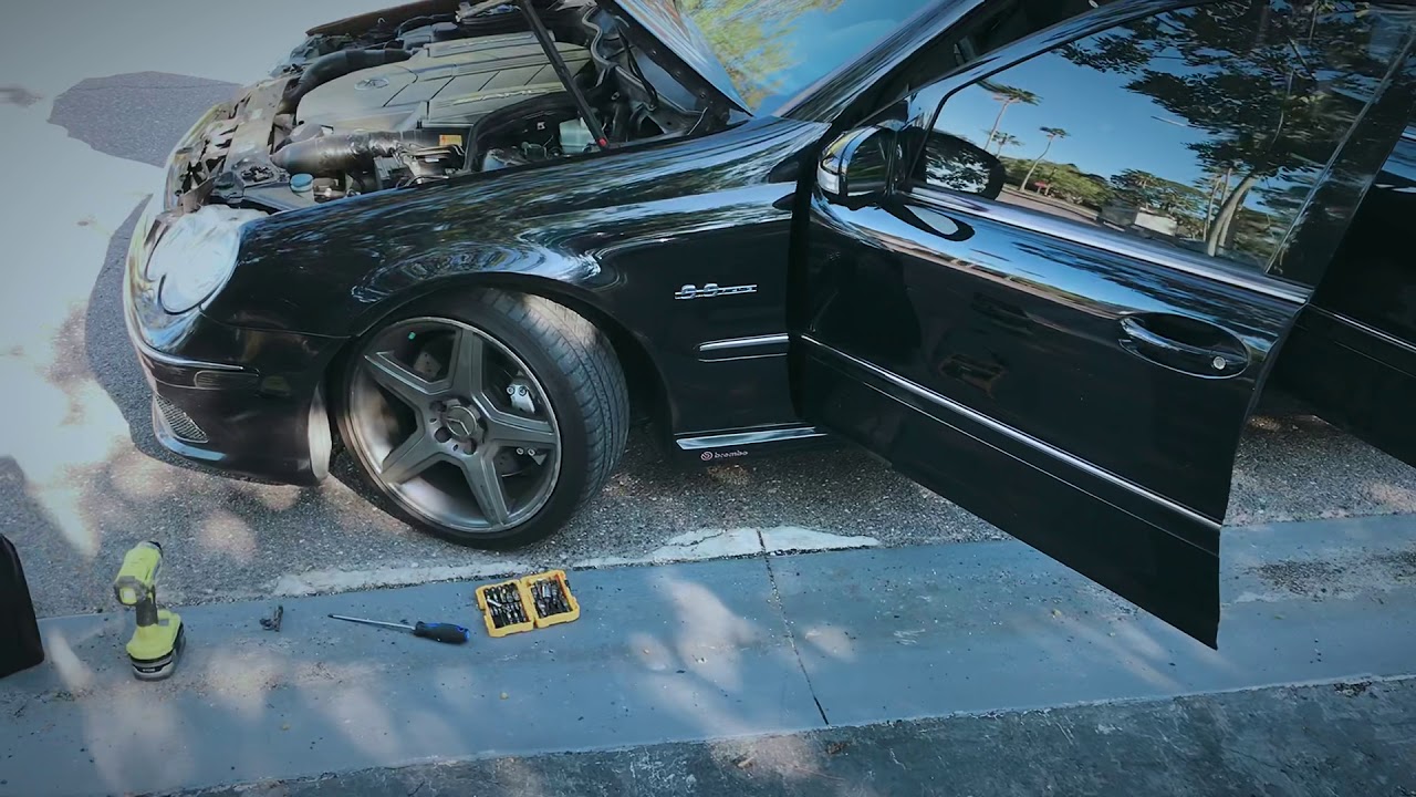 C209 C207 W203 Open Mercedes Stuck hood ! Easy way! YouTube