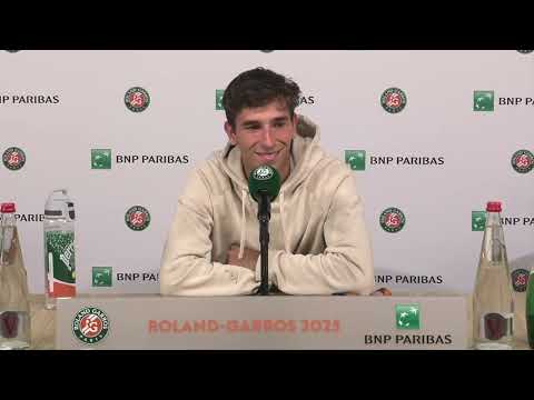Roland-Garros 2025 - Matteo Gigante batte Tsitsipas : 