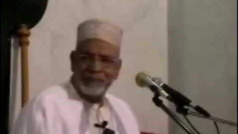 الشيخ محمد الهلباوي مقطع مرئي من سورة يس