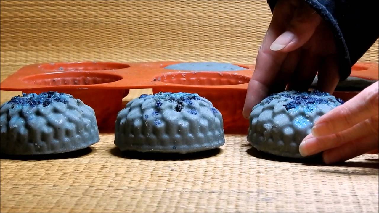 Sugared Blueberry Oat Shea Soap & Packaging Design HD