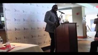 David Ortiz 2011 Roberto Clemente Sportsman of the Year