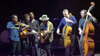 Gregory Alan Isakov, All Shades of Blue, live with band chords