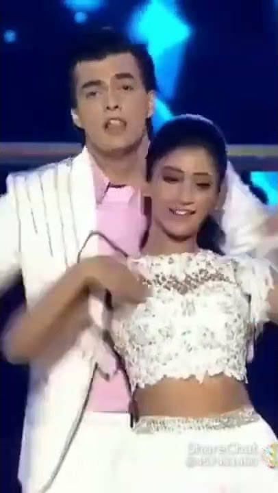 Kartik and naira trending dance video