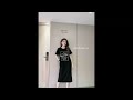 váy thun suông cộc tay in chữ cest chic dáng dài xẻ tà 4 màu xinh xắn