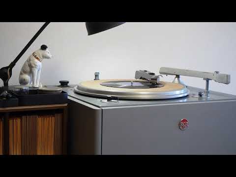 Mira Maple Leaf Rag / Earl Hines and his Orchestra en YouTube