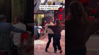 Who danced better #wedding #wedding #toimoments