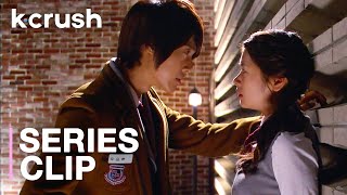 He secretly loves me but he’s too toxic to admit it | Playful Kiss