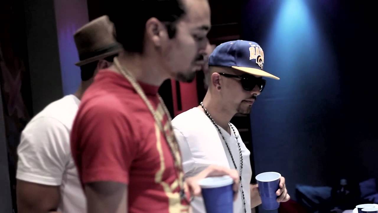 WIZ KHALIFA - WORK HARD PLAY HARD (OFFICIAL MUSIC VIDEO) HD [MOTIFF MUSIC REMIX]