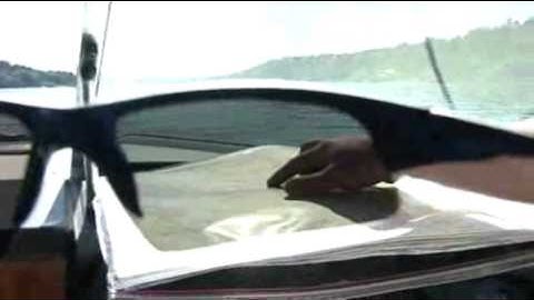 Polaroid Sunglasses Lens Affects Visibility on the Water