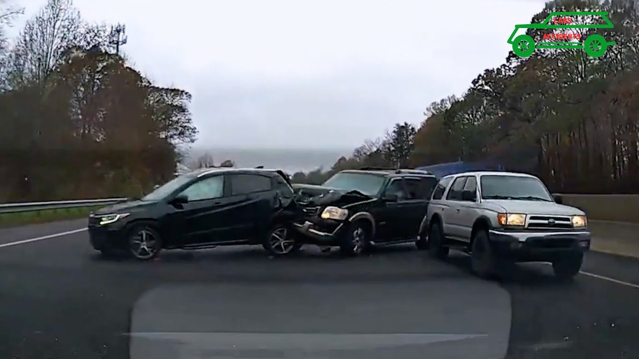 Car crashes compilation #4 || Cars Accidents