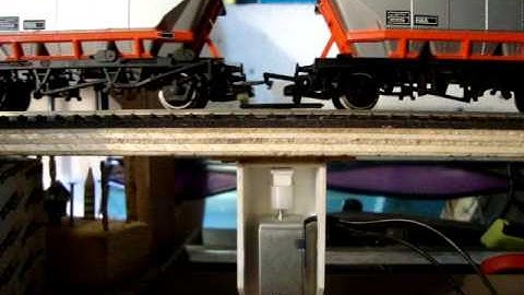 Tension Lock Uncoupler - OO Gauge