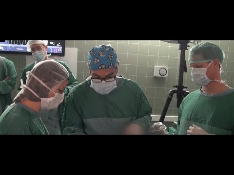 פרופ׳ דוד חזן - מה היתרונות בשימוש ברובוט בניתוחים לשחזור דופן הבטן?