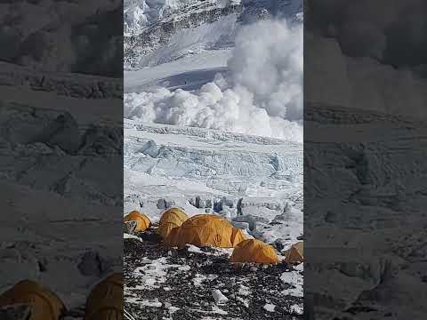 Everest Avalanche