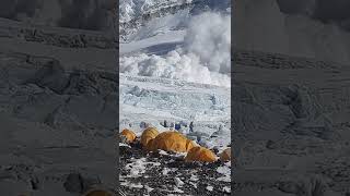Everest Avalanche