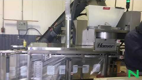 nVenia Hamer Brand Model 525 Ice Bagging Machine