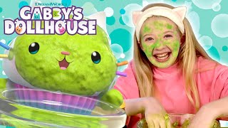 Make Squishy Squeezy Glow Mask with Gabby! | GABBY'S DOLLHOUSE