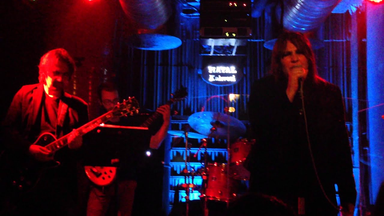 Vega - Mendil (Hayal Kahvesi Beyoğlu)