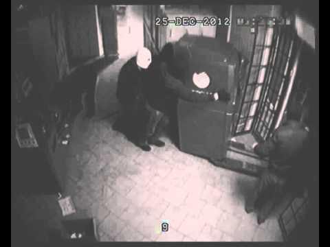 с украденного фотоаппарата. кража фотоаппарата.