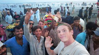 American Visits the Beach in Karachi, Pakistan by Doug Barnard 30,343 views 10 months ago 11 minutes, 47 seconds