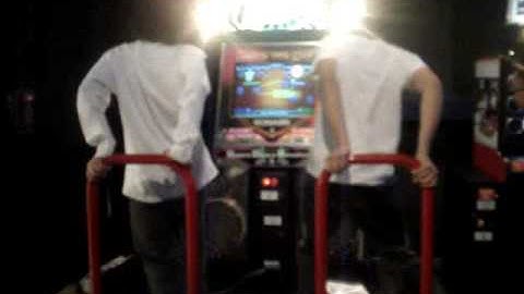 QUESTiONMARC & friend - DDR MAX 300 .. failed .