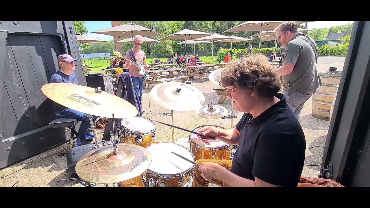 Drumming 'in the pocket' during a live soul funk fusion gig 'Uncool