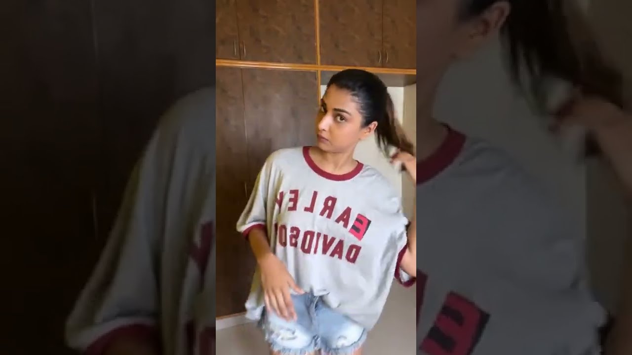 Divya Suresh New Reel 🔥🔥🔥 