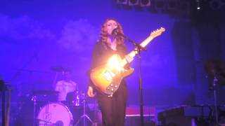 Anna Calvi &#39;Piece By Piece&#39; in Frankfurt @ Sankt Peter