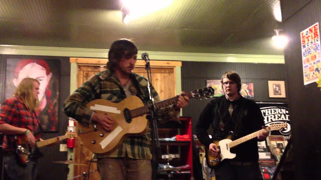 Folk Family Revival "Addicted To The Road" Live at Lone Star Music.MOV