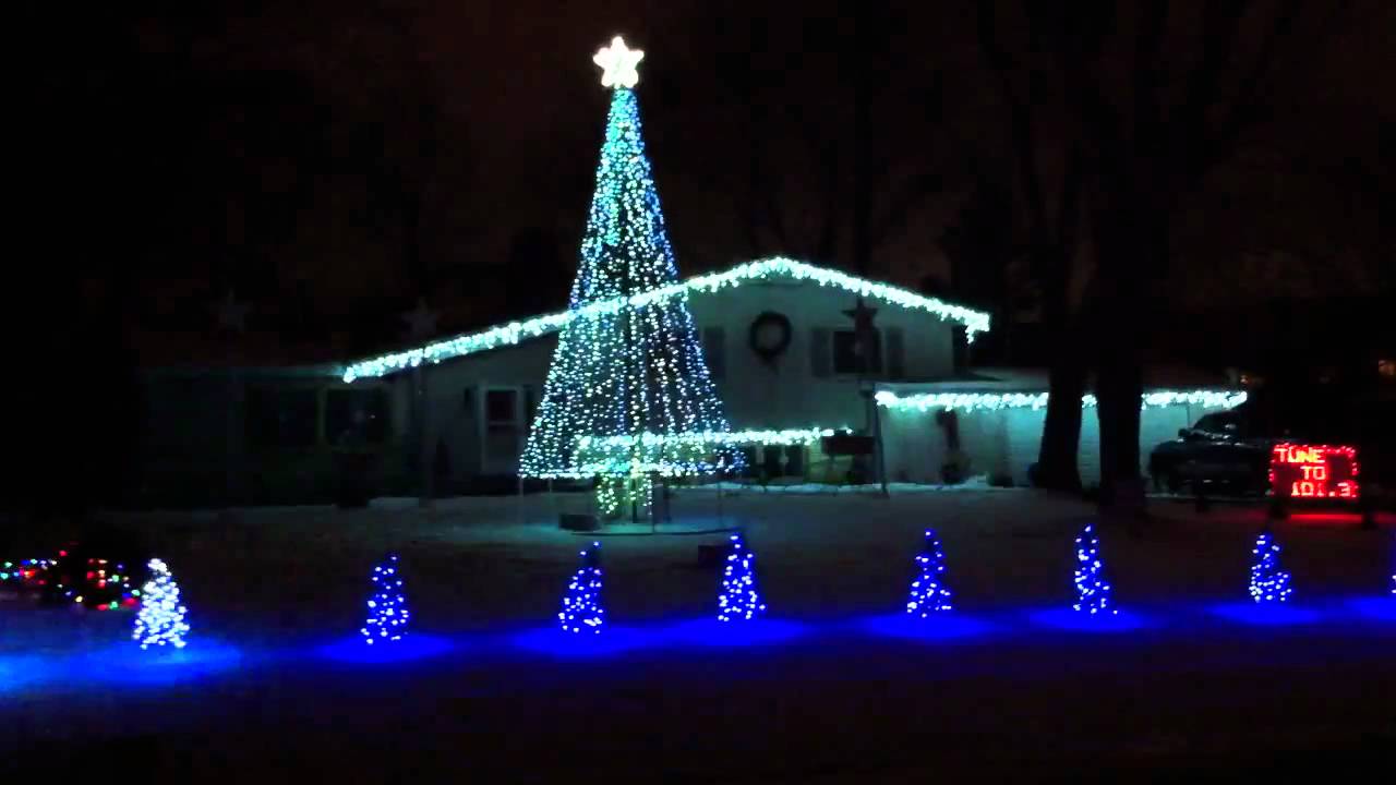 Christmas Lights To Music Hales Corners Youtube