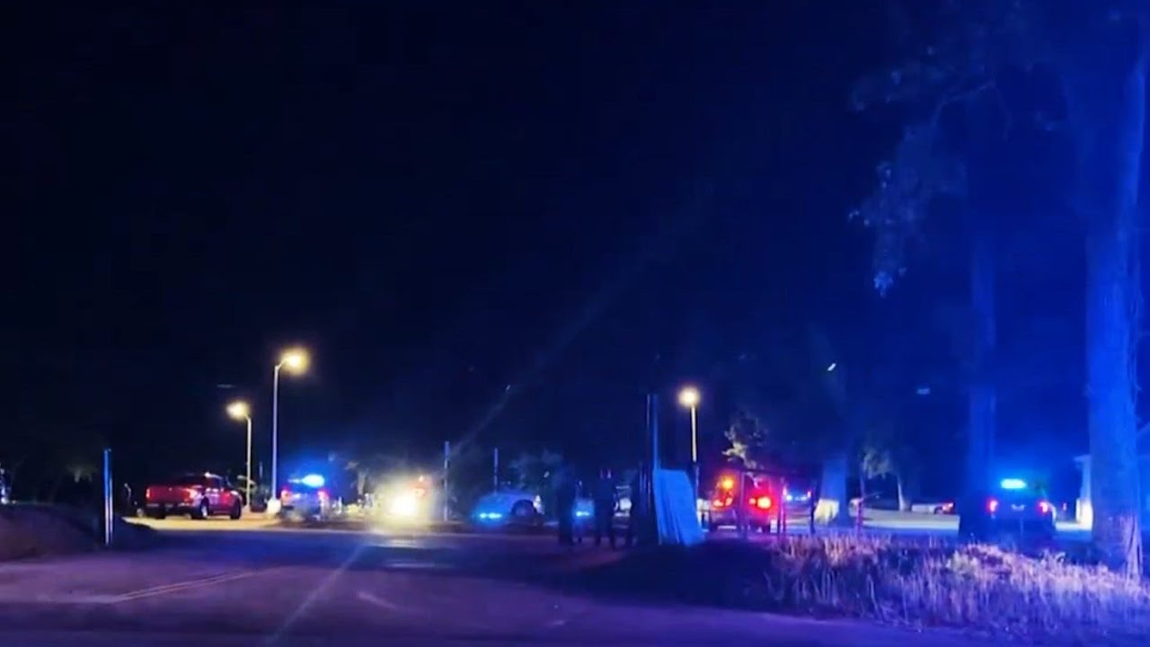 At least 11 hurt in South Carolina beach town shooting