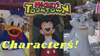 Disneyland Toontown Characters Mickey & Minnie Donald Duck Pluto