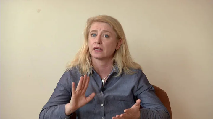 MARIA ELLIOTT, MCSP - EZMagic Pelvic Wand & FAQ