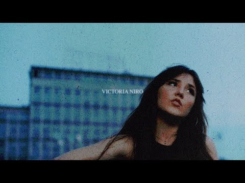 Victoria Niro - Молодий юначе