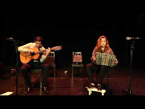 "La Garua" de Roberto Rezech interpretado por Milagros Caliva y Martin Pérez