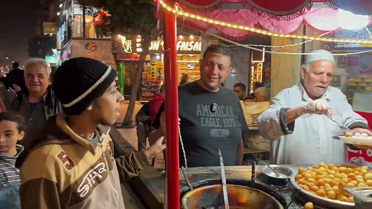 عم فاروق ابو قلب طيب الطبق عنده بي 5 جنية