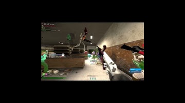 I GOT SURROUNDED BY ZOMBIES AND DIED... #shorts #sunrust #zombiesurvival #voicechat #garrysmod