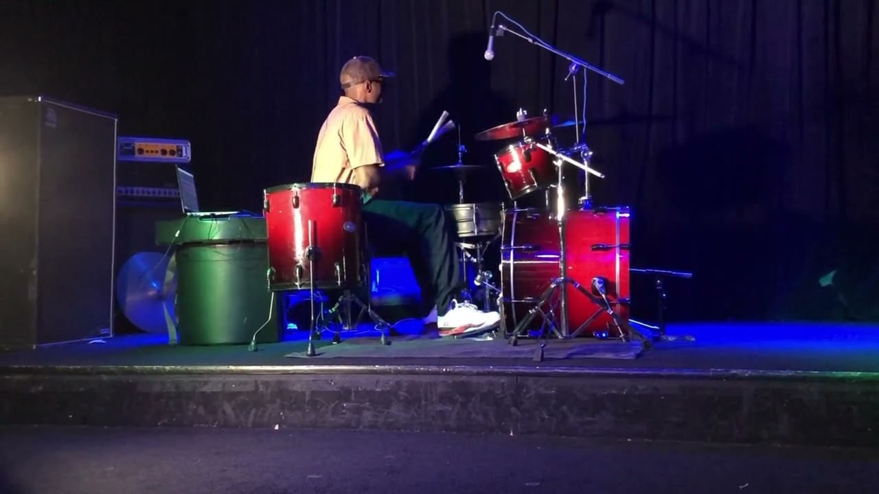 A Selection from Lalos Session - by Lawrence Lowe - God1st✨🎧